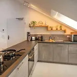 Sweethome - Apartamento *