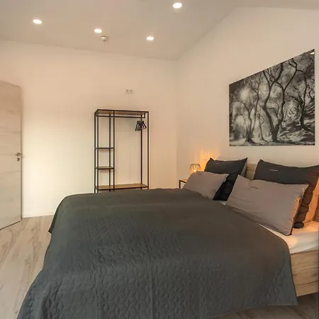 Sweethome - Appartamento Poing